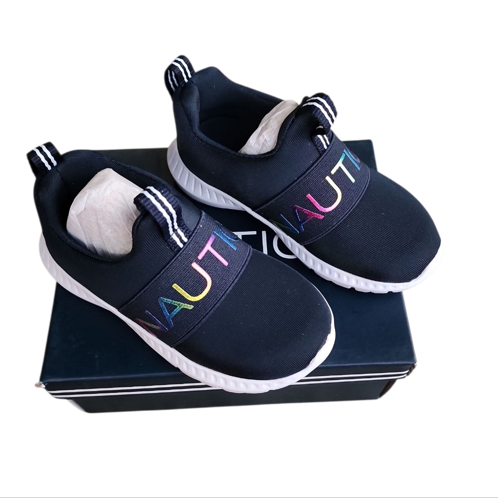 Nautica Matton Slip On Athletic Shoe New In Box Size 7